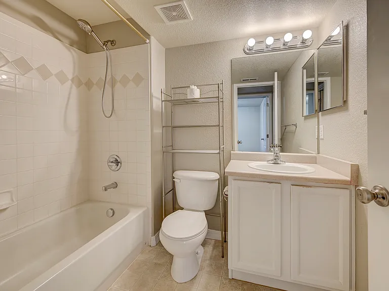 6404 Lazy Stream Way — Photo 17