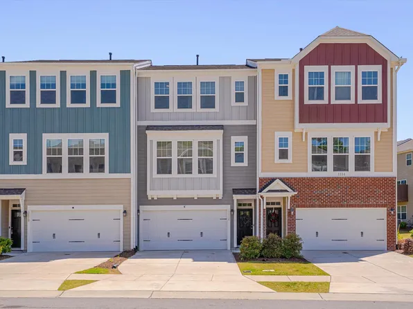 1116 Commack Dr, Durham, NC 27703