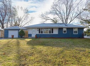 2001 W 92nd St, Minneapolis, MN 55431