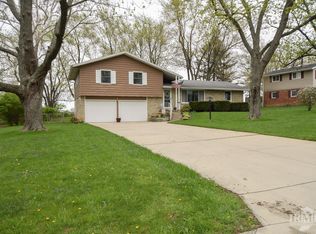 1106 E Cooper Dr, Muncie, IN 47303