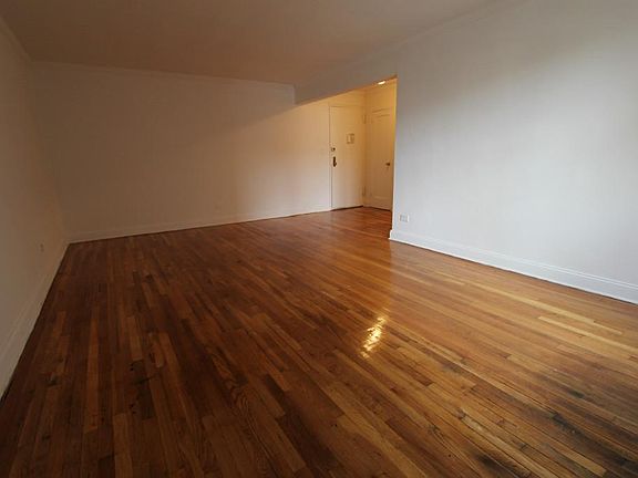 3rd image of 5115 Van Kleeck St APT 3N