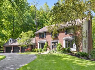 1585 Tammarron Ave SE, Grand Rapids, MI 49546