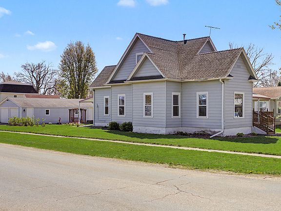 3rd image of 703 5th St