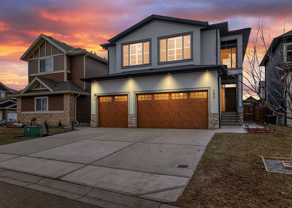 1st image of 193 E Kinniburgh Cir
