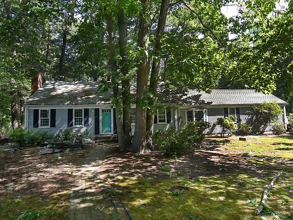 2nd image of 85 Fox Hill Dr