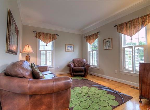 4th image of 8620 Carywood Ct