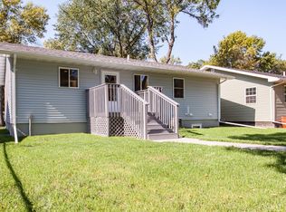721 S 10th Street, Grand Forks, ND 58201