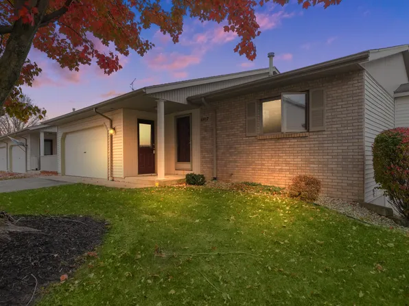 6527 Wood Dora Dr SE, Caledonia, MI 49316