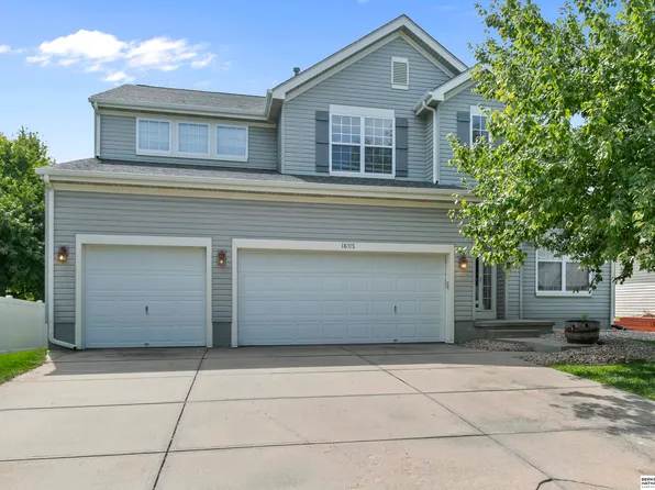 16115 S St, Omaha, NE 68135