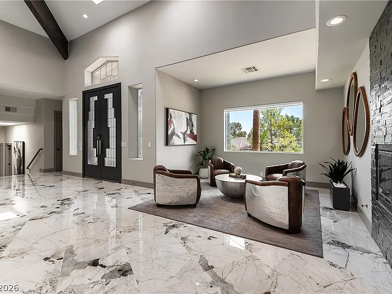 7880 Dana Point Ct — Photo 12