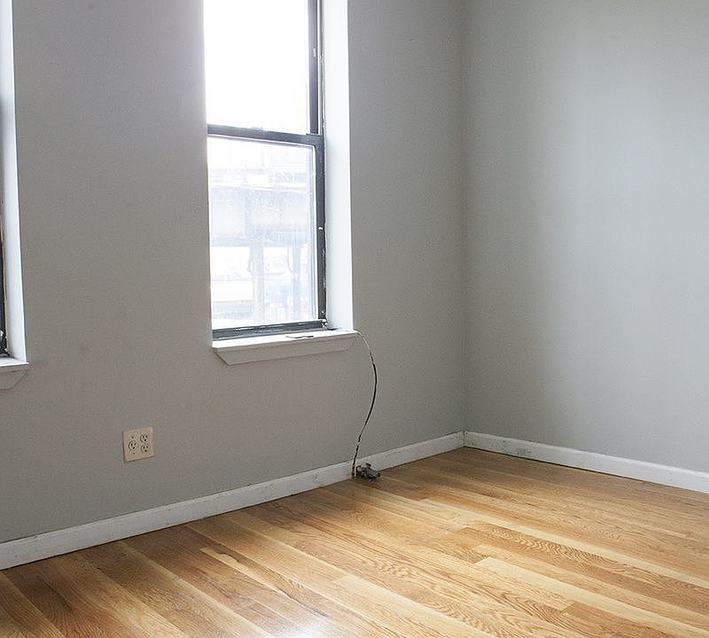 1st image of 347 Linden St #2T
