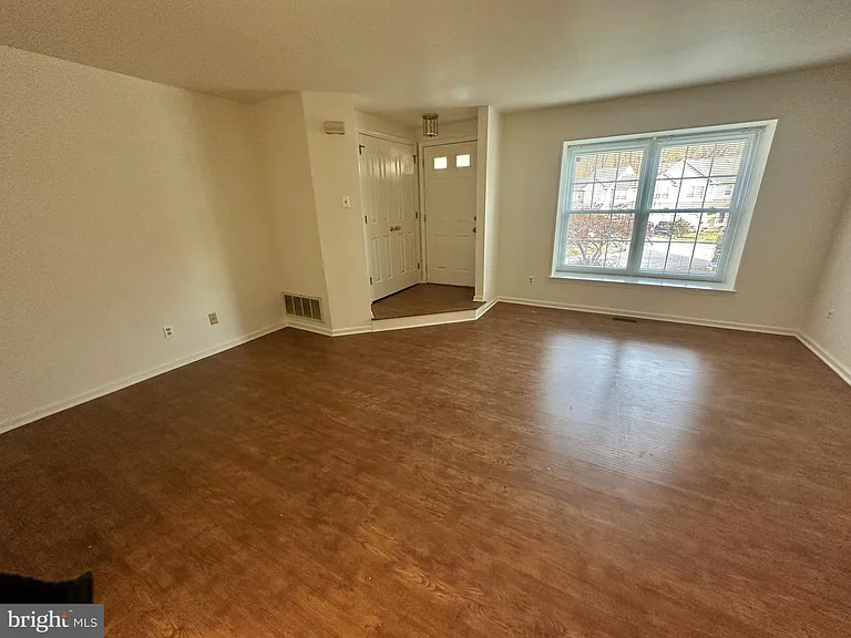 39 Innisbrook Ln — Photo 6