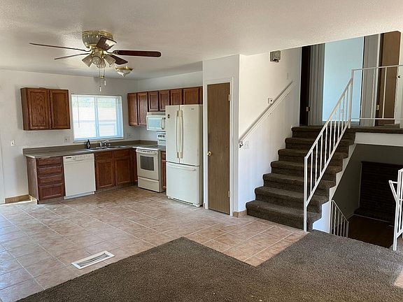 3rd image of 1281 S Olathe Way