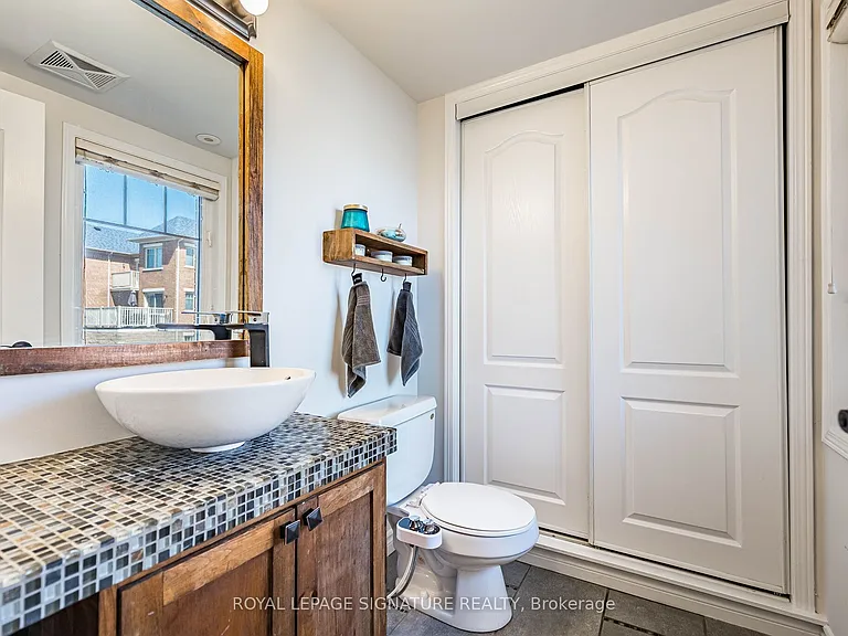 3985 Eglinton Ave W #17 — Photo 16
