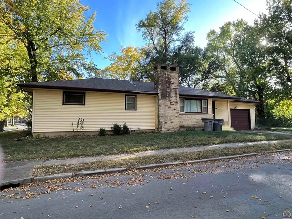 405 W 14th Ave, Emporia, KS 66801