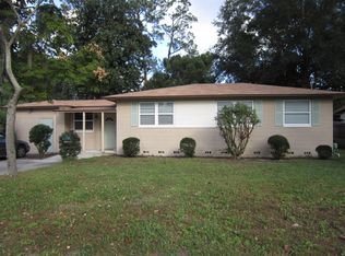 935 Glynlea Rd, Jacksonville, FL 32216
