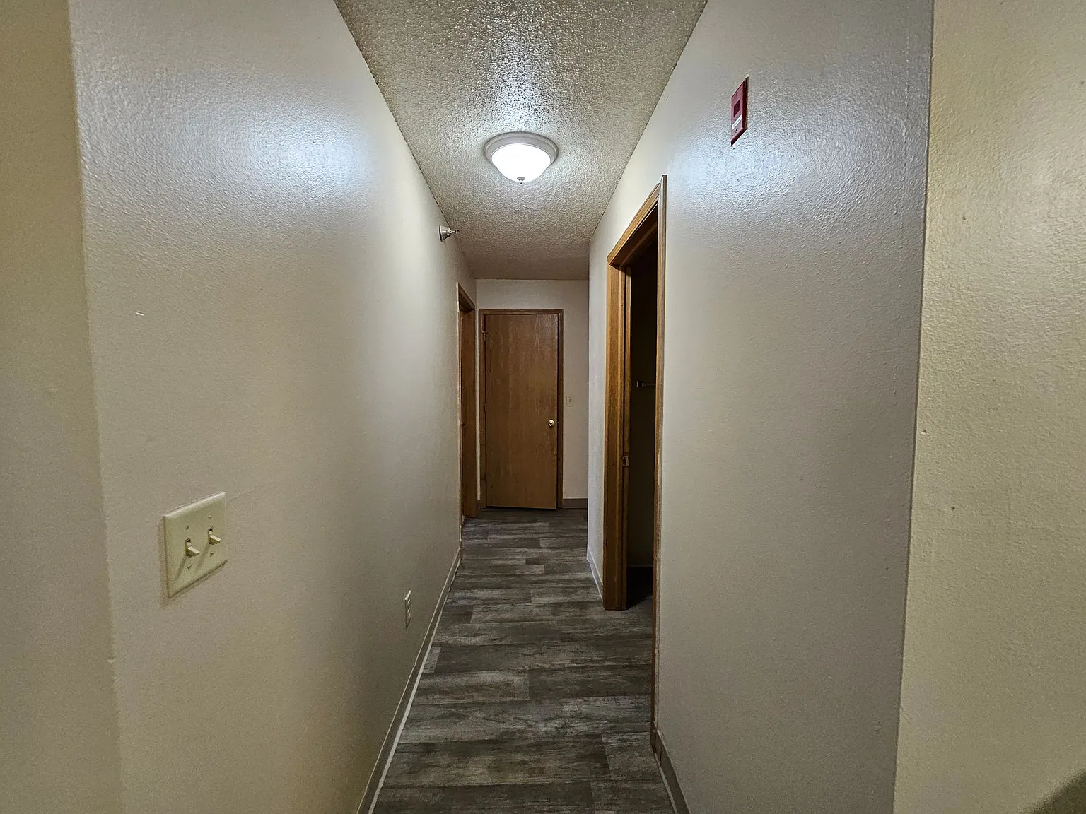 1201 E Bell Avenue — Photo 4