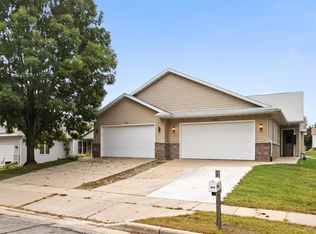 408 Michele St #408, Mount Horeb, WI 53572