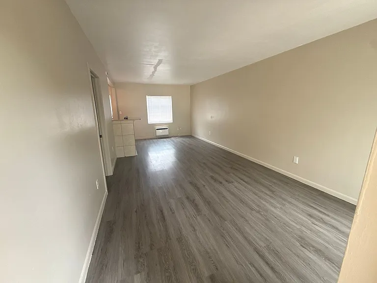 3619 Seminole Ave — Photo 17