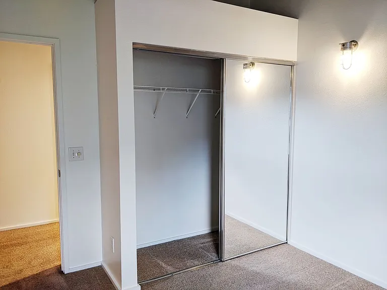 Mercury - Residential — Photo 149