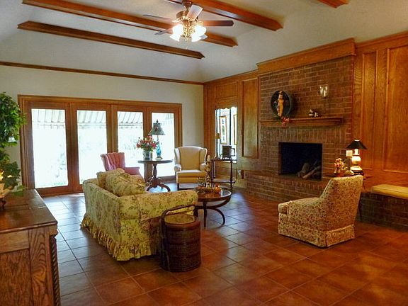 5th image of 3017 Melinda Dr #2
