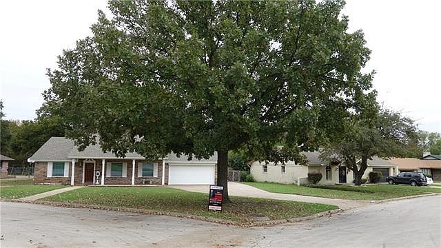1st image of 4632 Starlight Dr