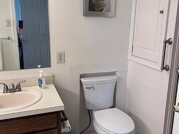 4th image of 1207 Diamond Dr #1207