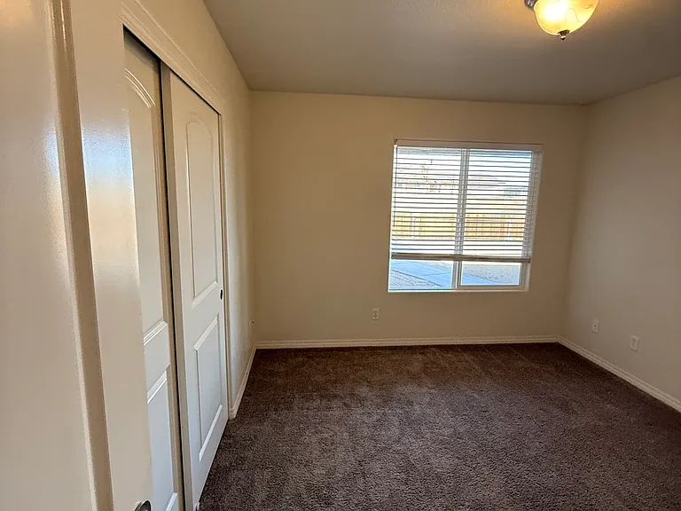 62221 Crestview Dr — Photo 25
