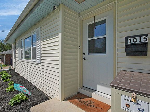 4th image of 1015 McLain Blvd