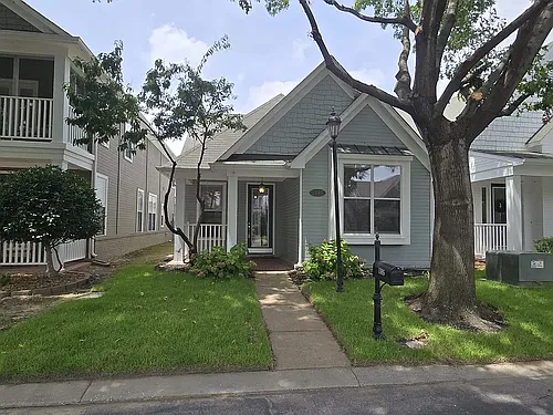 1385 Harbor Park Dr Photo 1