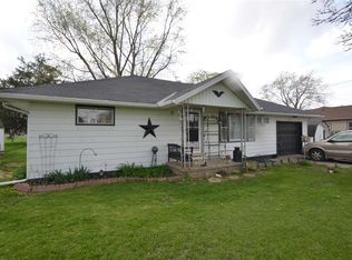 16516 Swank St, Yoder, IN 46798