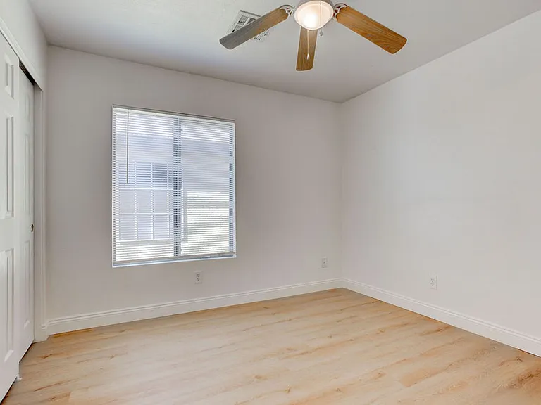 6540 Slate Springs Ct — Photo 16