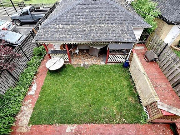 4th image of 1-3736 W Wrightwood Ave #1