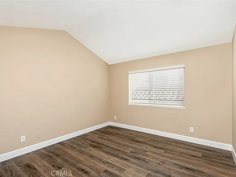 24911 Stonegate Ln — Photo 14