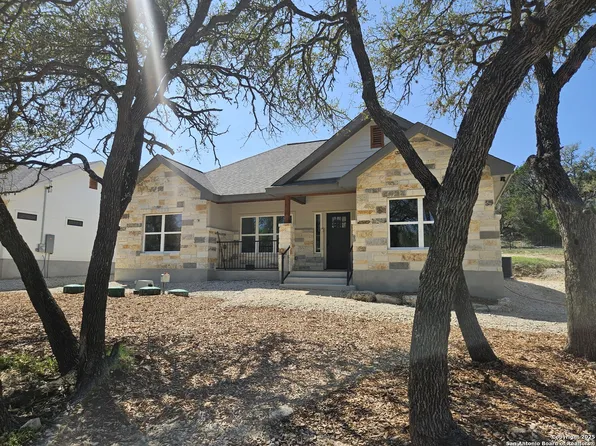 1298 Lavaca, Canyon Lake, TX 78133