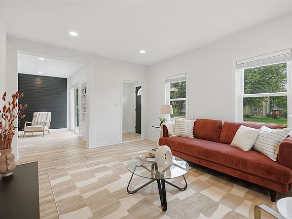 2nd image of 411 5th Ave