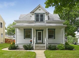 130 8th Ave N, Hopkins, MN 55343