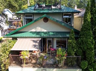 262 1st Ave, Fraser Valley, BC V2R4Z4