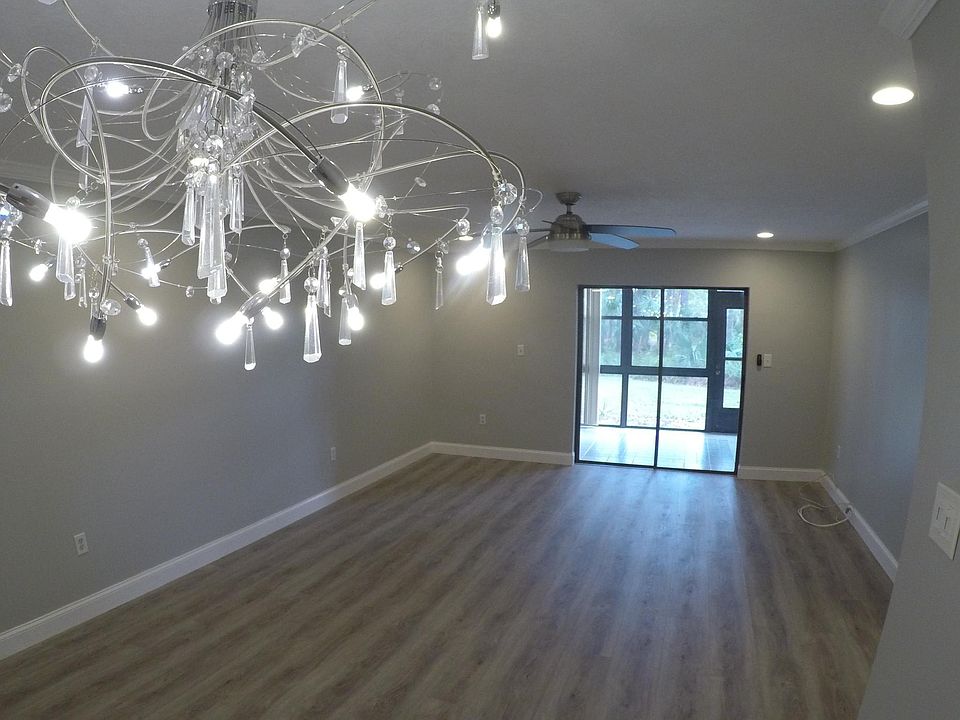 Living room looking out to Florida room