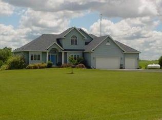 N7856 Louise Ln, Randolph, WI 53956
