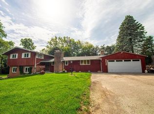 2636 Markridge Dr, Mount Pleasant, WI 53405