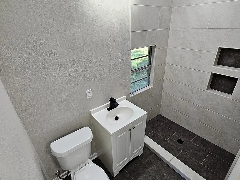 2708 S Rock St — Photo 11