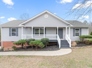 1218 Old Thatcher Rd, Soddy Daisy, TN 37379