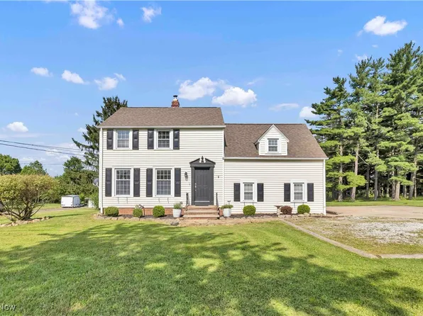 15388 Ridge Rd, North Royalton, OH 44133