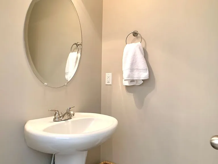 308 Sam Houston Cir — Photo 15