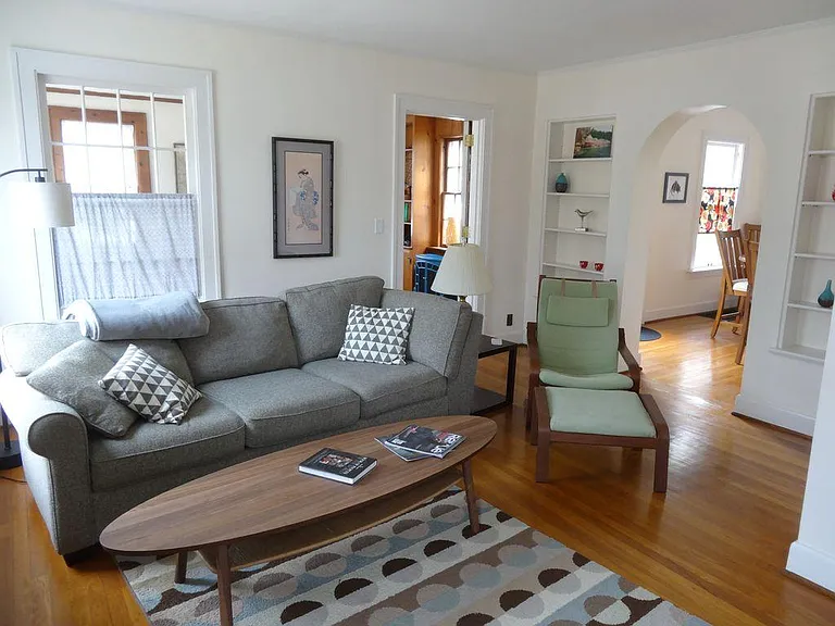 2001 Waite Ave #2 — Photo 2