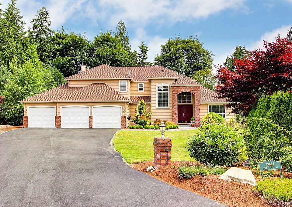 1st image of 18614 214th Ave NE