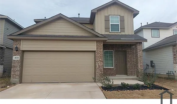 4 bed, 2189 sqft, $2,500 — Photo 1