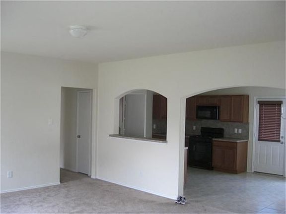 4th image of 7618 Mustang Corral Dr