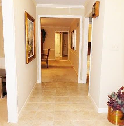3rd image of 812 W Country Meadows Ln